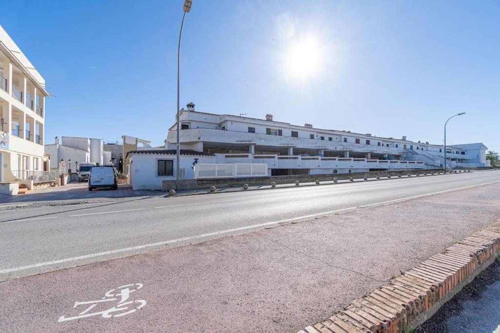 2027 Casa De Pescador Con 3 Habitaciones, Piscina Y Amarre By Homeselectspain Empuriabrava Kültér fotó